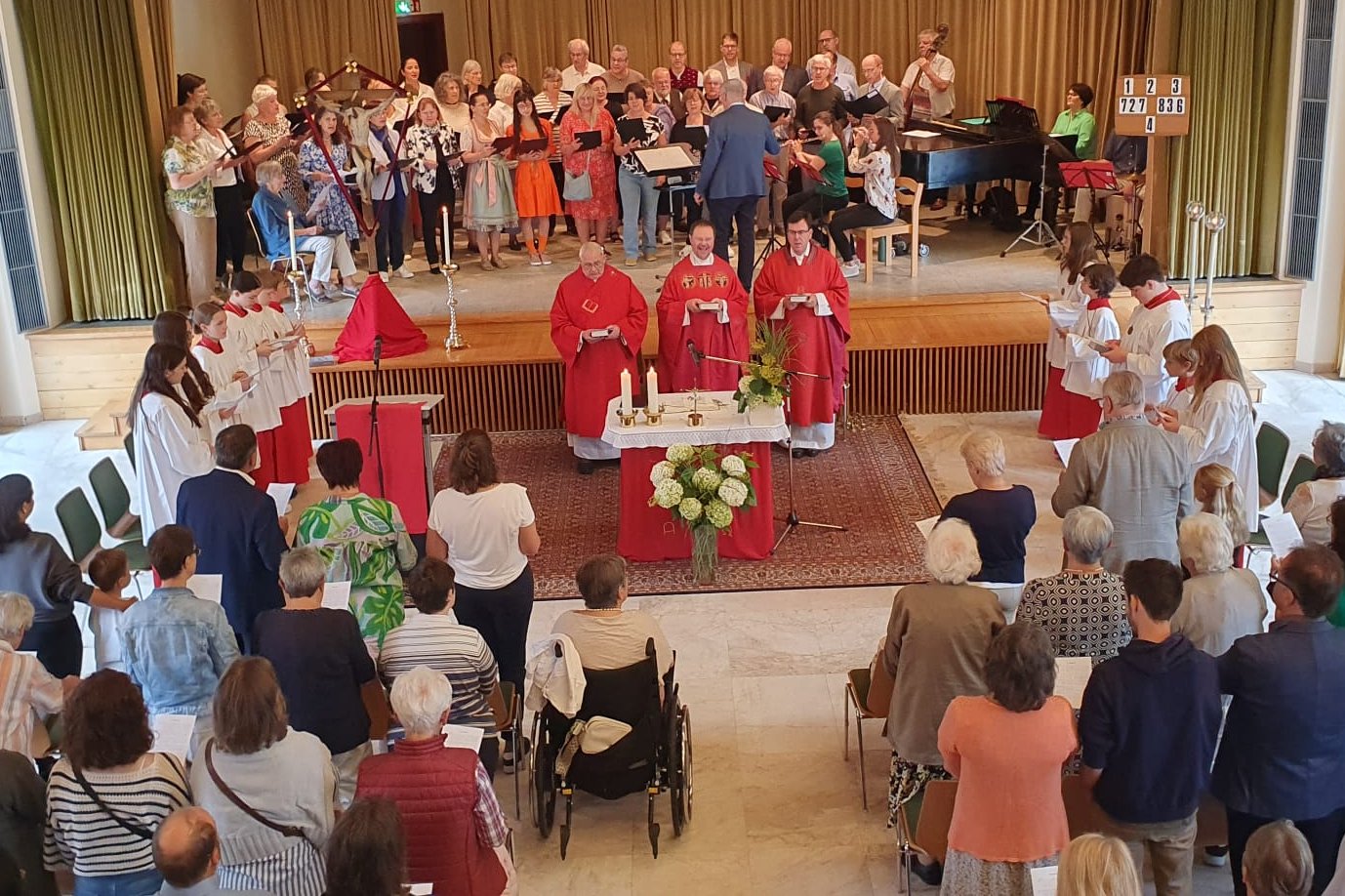 Patrozinium mit Pfarrfest in St. Jakob und Verabschiedung von Stadtpfarrer Bühler